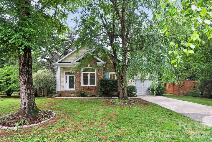 Property Photo:  12324 Terrick Court  NC 28273 