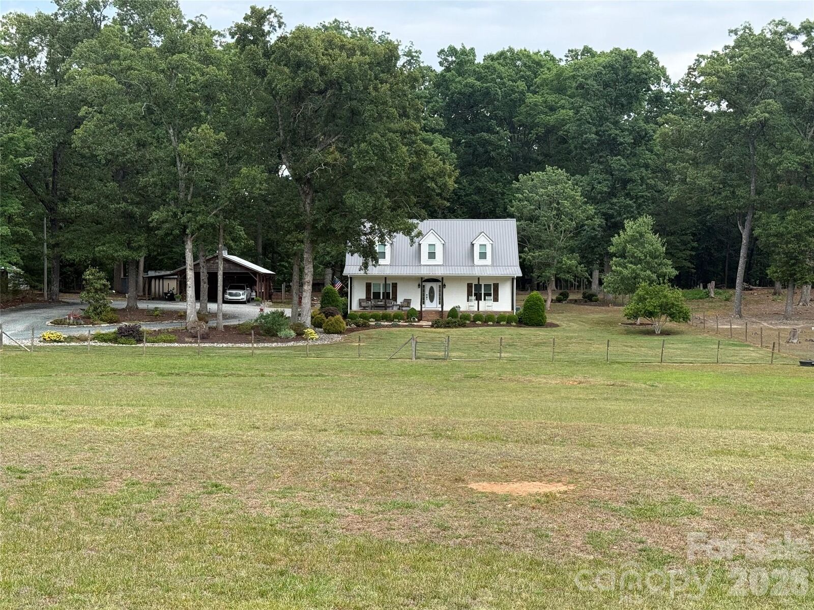 Property Photo:  1744 Lowe Drive  NC 28609 