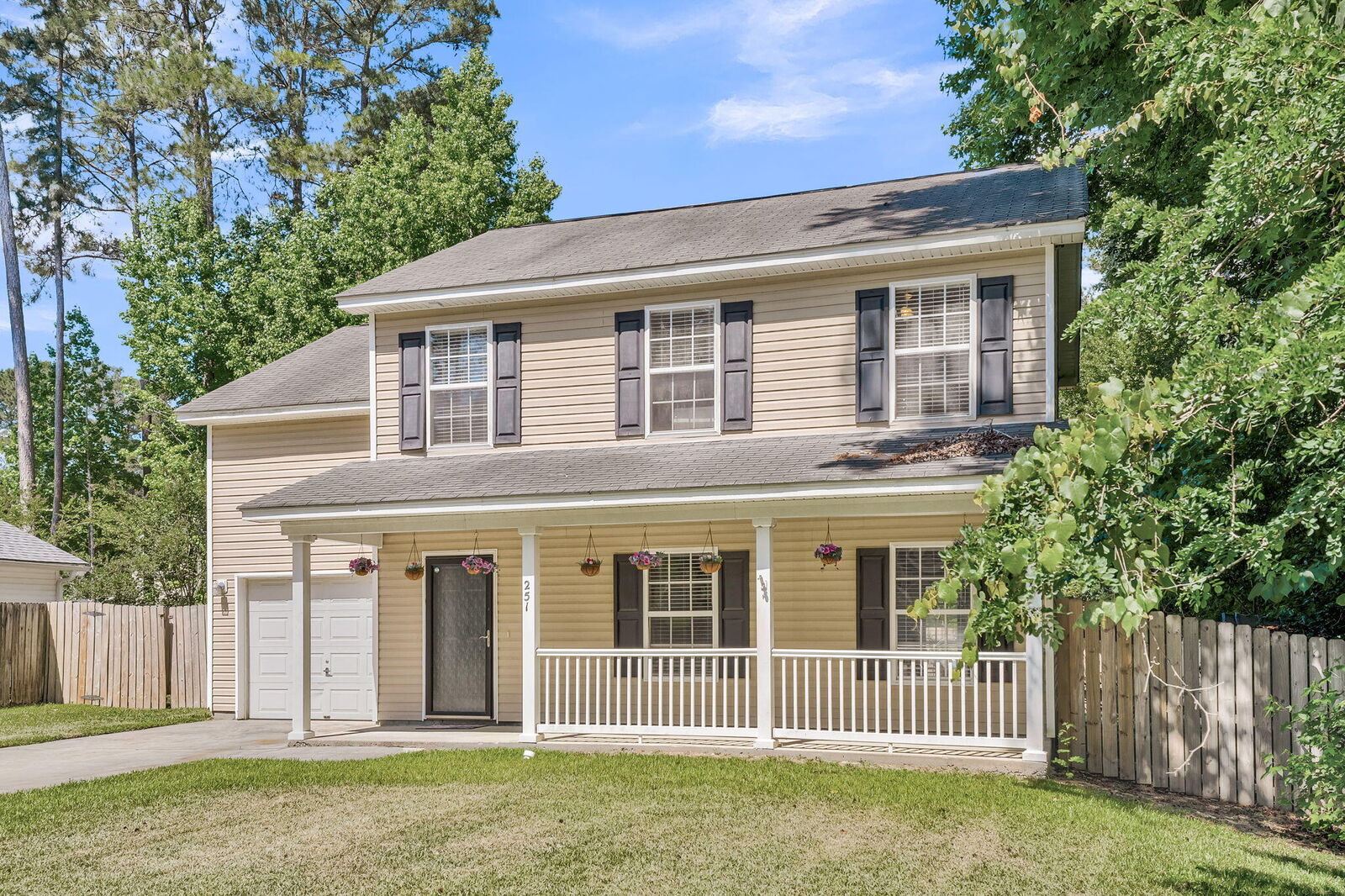Property Photo:  251 Trickle Drive  SC 29483 