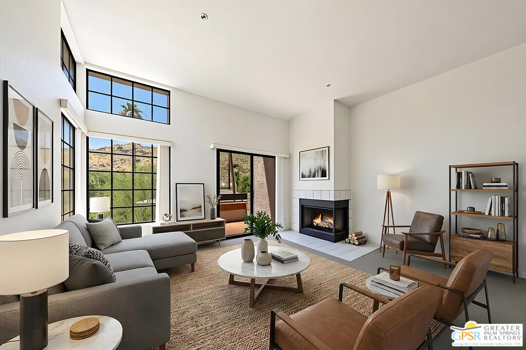 Property Photo: 2601 S Broadmoor Dr CA 92264