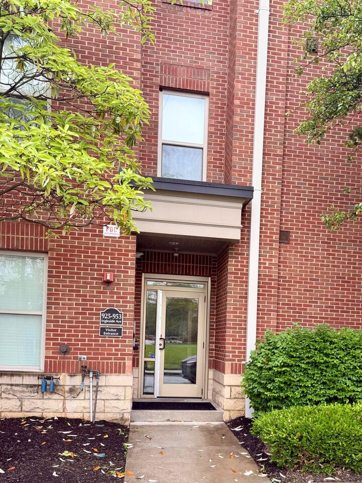 Property Photo:  953 Ingleside Avenue  OH 43215 