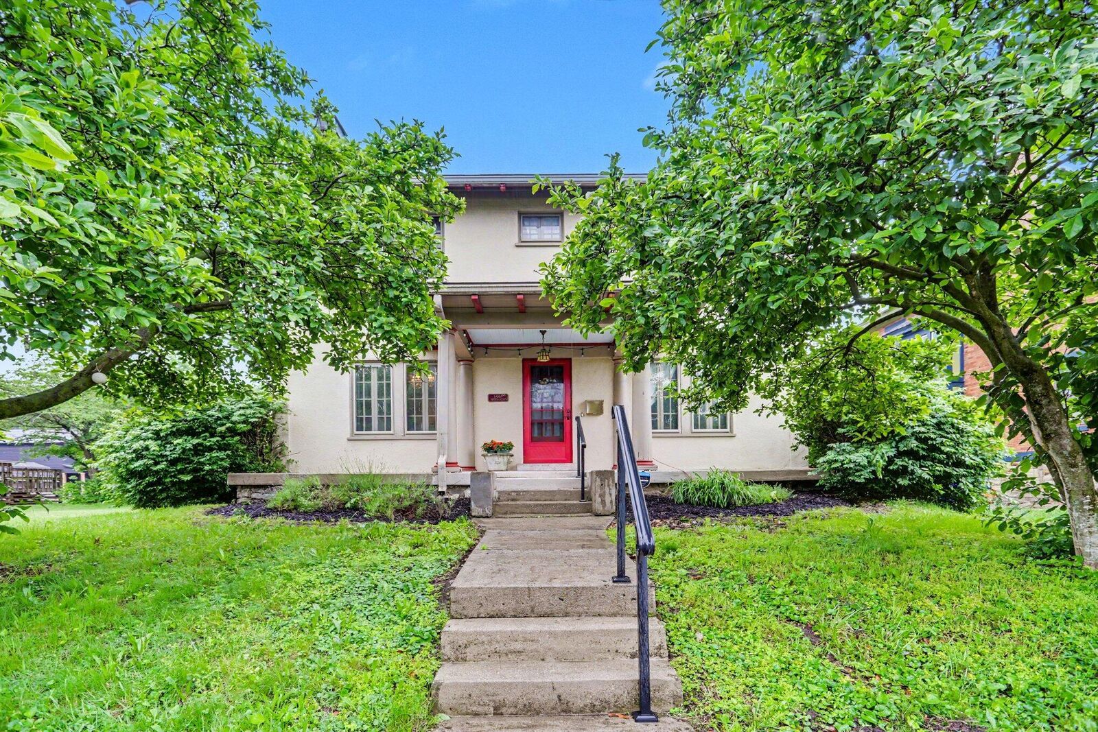 Property Photo:  1403 Bryden Road  OH 43205 