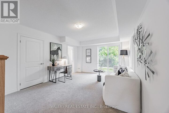 Property Photo:  133 Pidgeon Street  ON M1L 0J3 