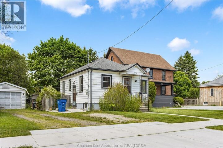 Property Photo:  245 Selkirk Street  ON N7L 1Z5 
