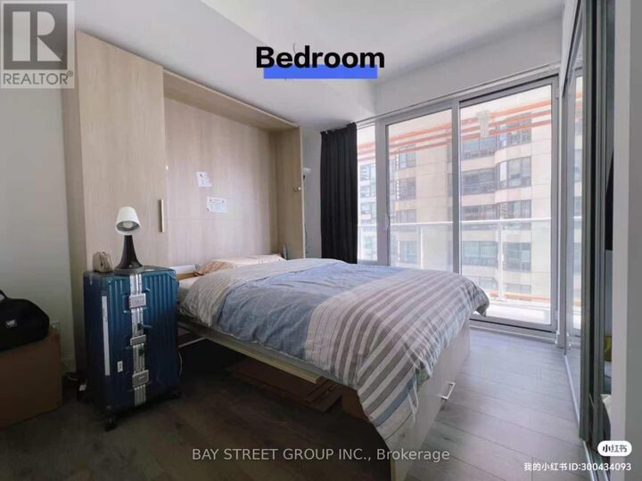 Property Photo: 18 Maitland Terrace 1103 ON M4Y 1Y4