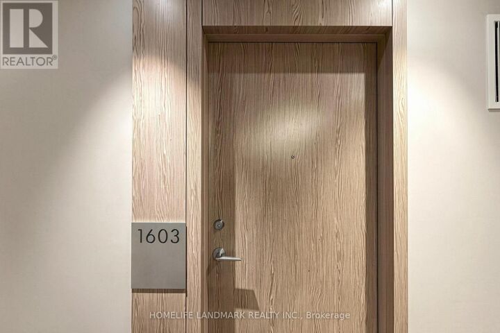 Property Photo:  215 Queen Street West 1603  ON M5V 0P5 