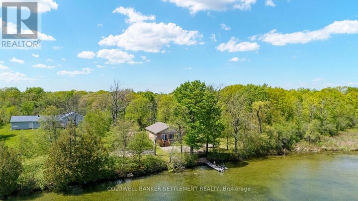 Property Photo: 52 Berry Park Lane ON K0G 1L0