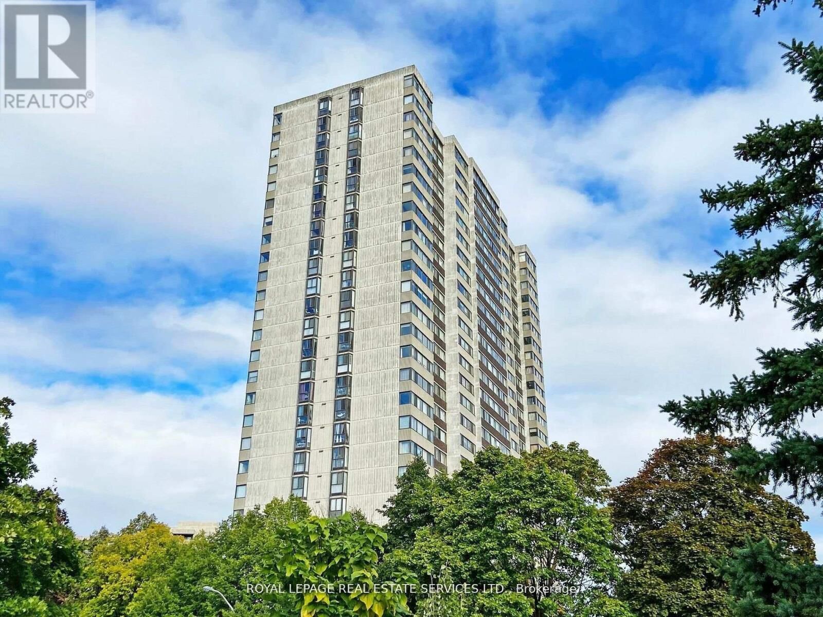 Property Photo: 80 Antibes Drive 2602 ON M2R 3N5