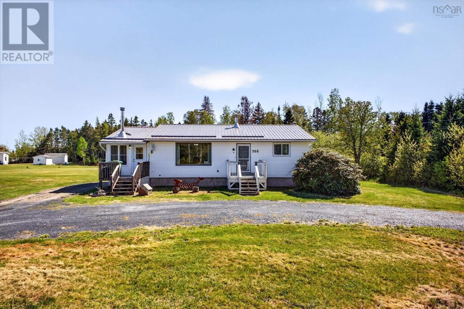 Property Photo:  308 Highway 2  NS B0M 1N0 
