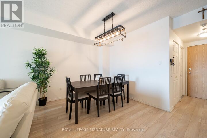 Property Photo:  5800 Sheppard Avenue East 316  ON M1B 5J7 