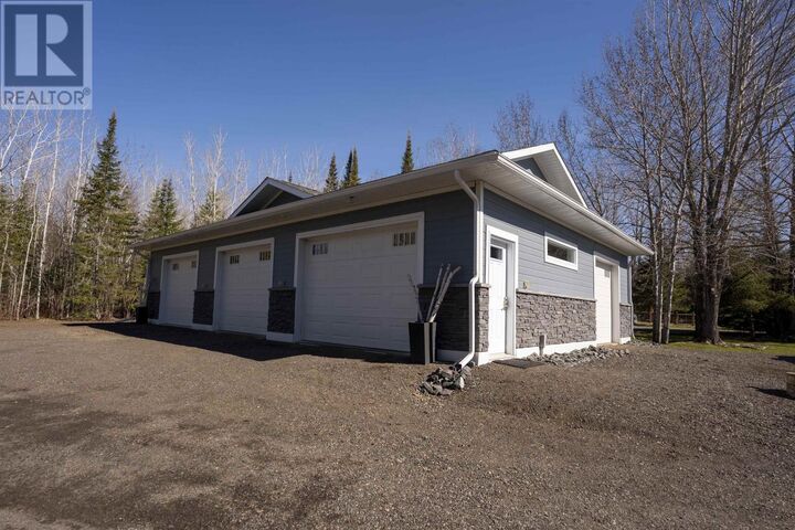 Property Photo: 26 Margaret St S ON P7L 0C1