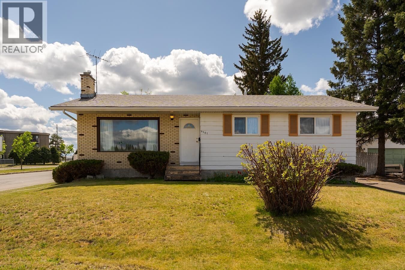 Property Photo:  4301 Antler Avenue  BC V2M 4Y7 