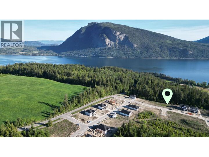 Property Photo:  4301 69 Avenue Northeast  BC V0E 1K0 