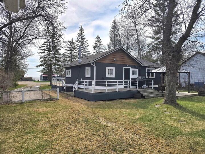 Property Photo: 198 Gimli Road MB R0C 2B0