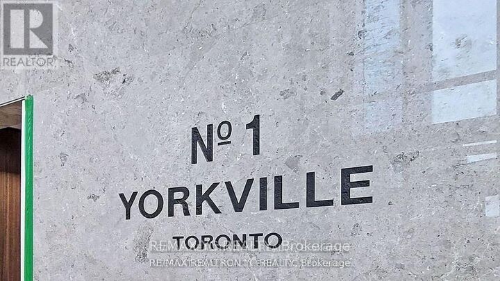 Property Photo: 1 Yorkville Avenue 710 ON M4W 0B1