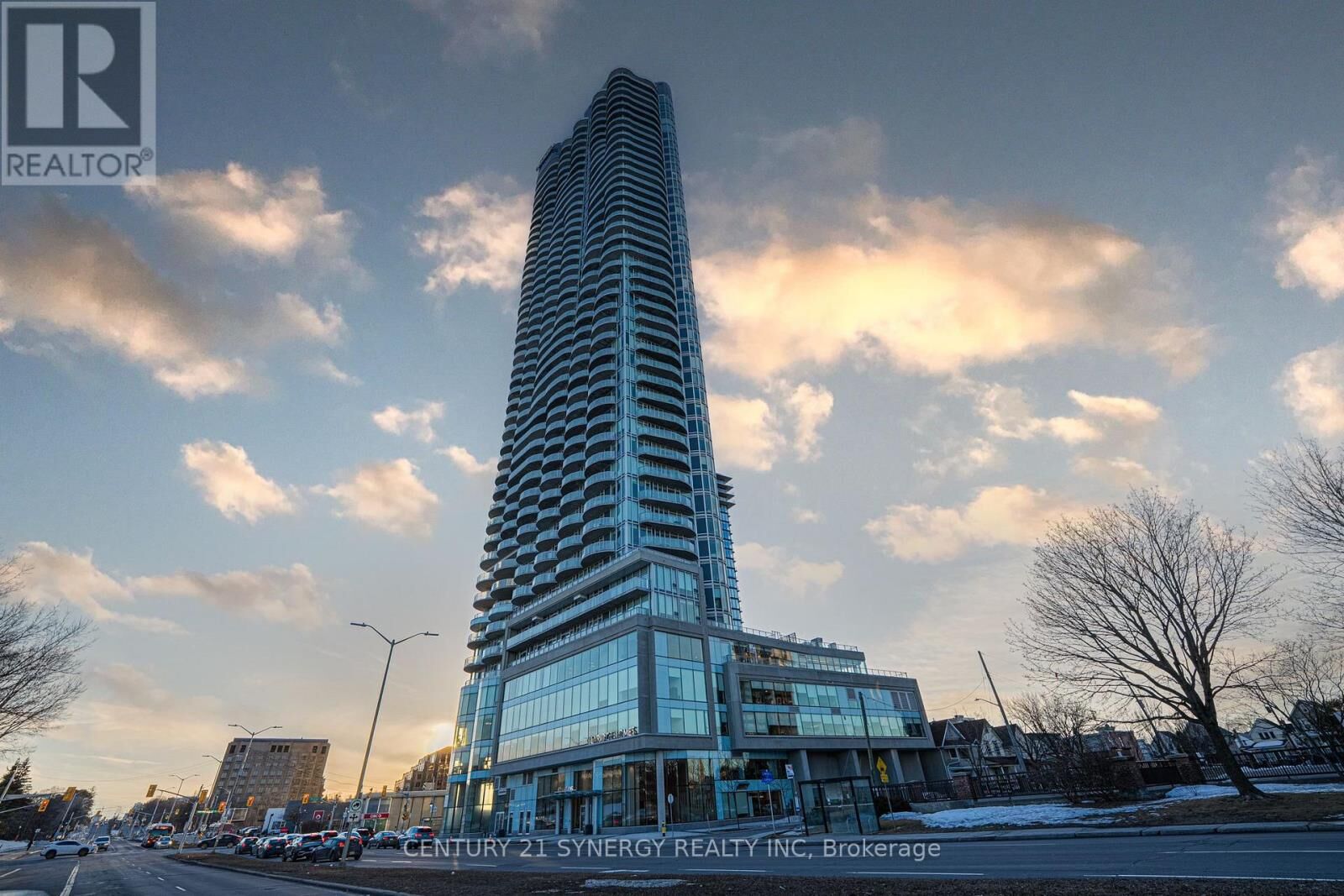 Property Photo:  805 Carling Avenue 2309  ON K1S 5W9 