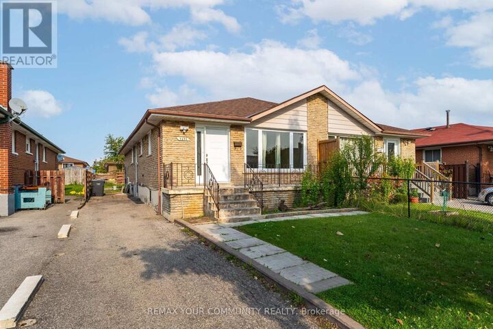 Property Photo:  7291 Vernor Drive Main  ON L4T 2P5 