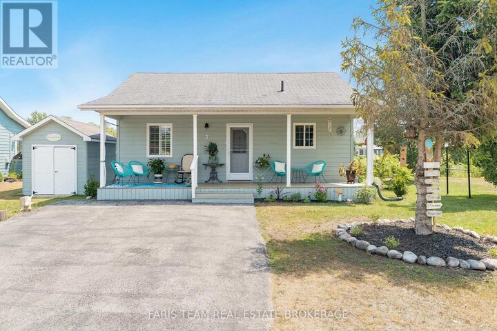 Property Photo:  3 Awenda Avenue  ON L9Z 1X7 