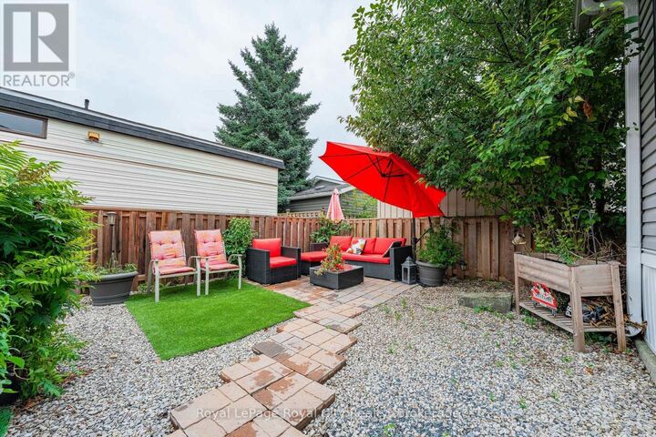 Property Photo:  6 Water Street  ON N1H 6H9 