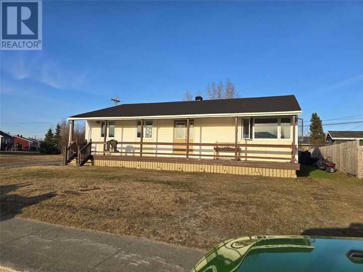 Property Photo: 716 Lakeside Drive NL A2V 1B8