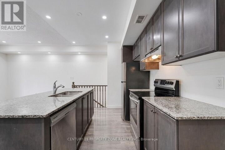 Property Photo:  250 Lagerfeld Drive 4  ON L7A 5G9 