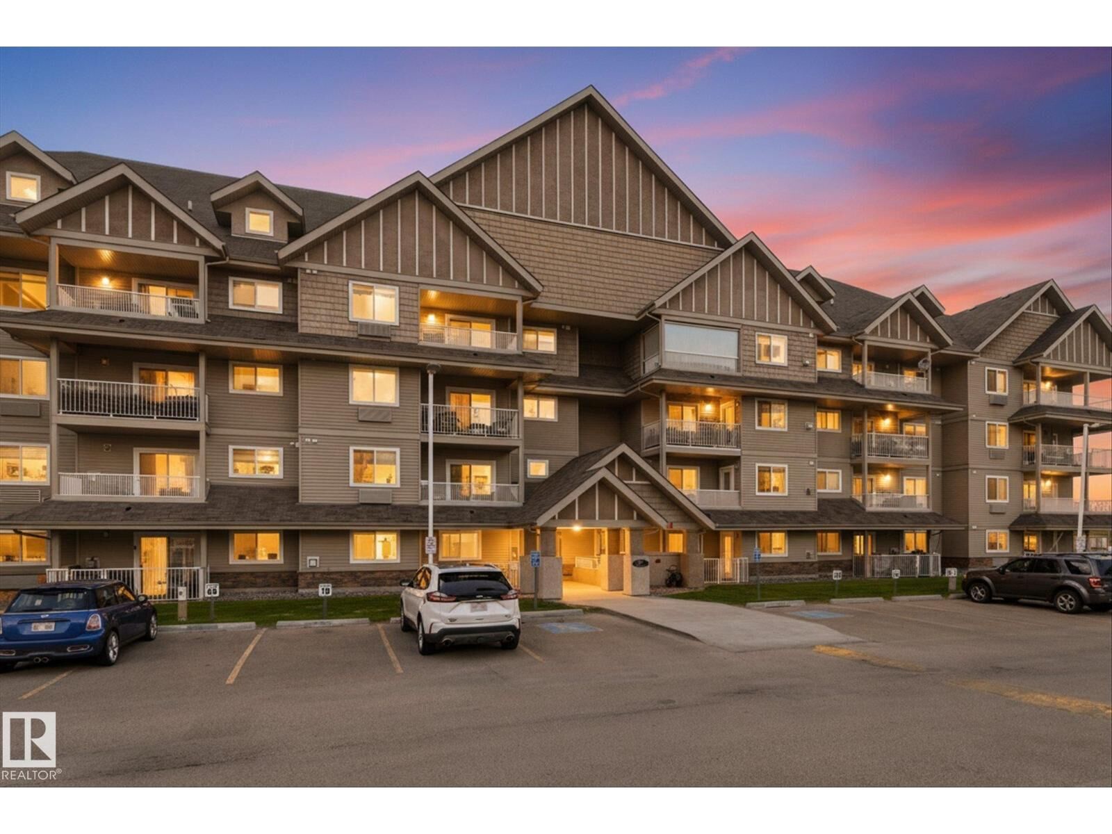Property Photo: #404A 6 Spruce Ridge Dr AB T7X 4M5