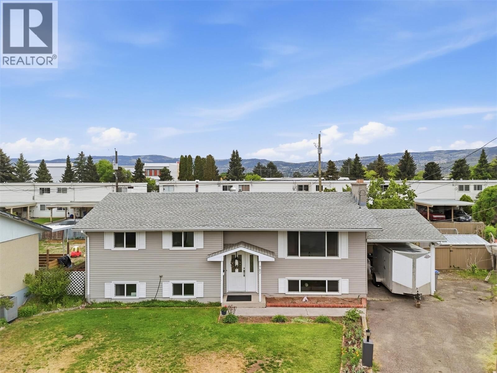 Property Photo: 782 Venables Place BC V2B 5Z3
