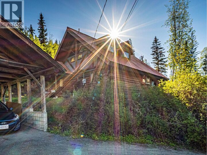Property Photo: 3330 Henderson Road BC V0E 3E1