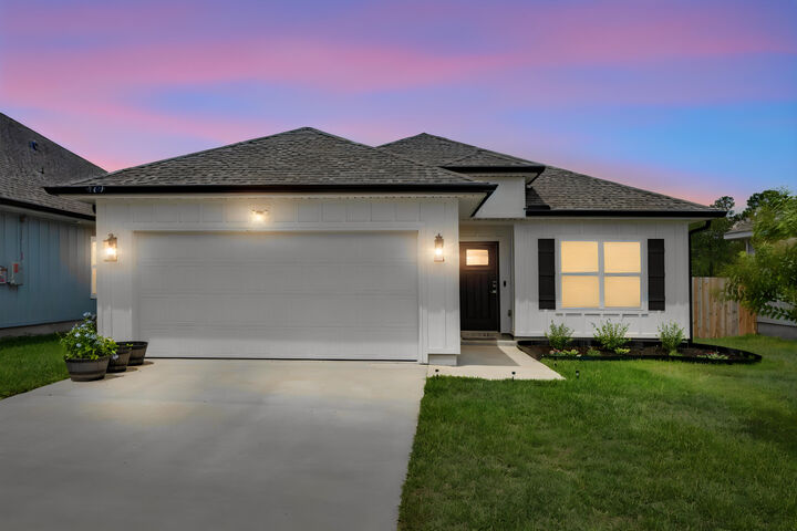 Property Photo: 163 Blooming Cove FL 32539