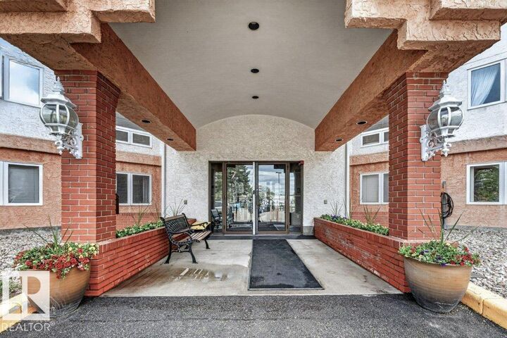 10903 21 Avenue NW 101 — photo 1
