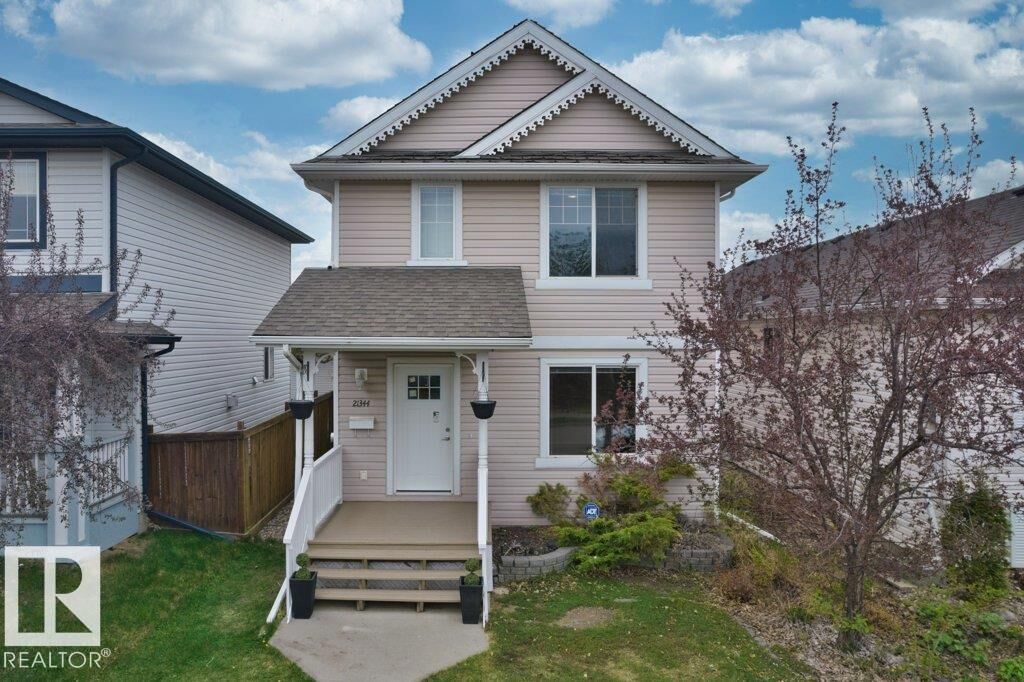 Property Photo:  21344 88 Avenue NW  AB T5T 6V1 