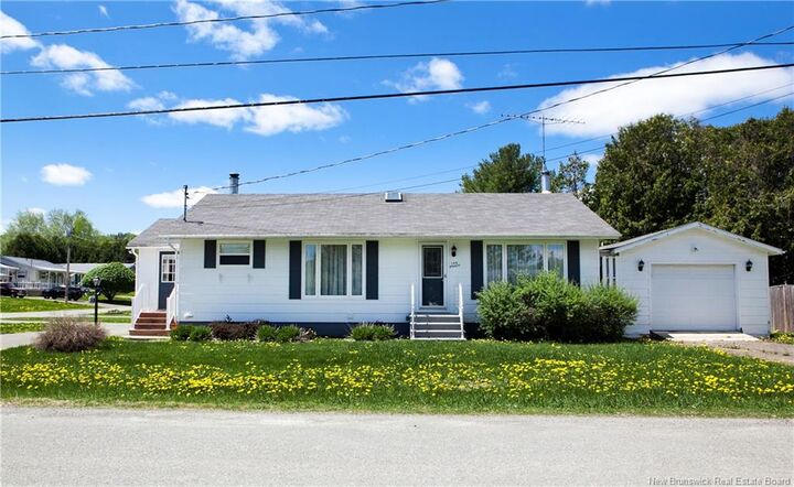 Property Photo:  148 Wentworth Street  NB E7M 2Z8 