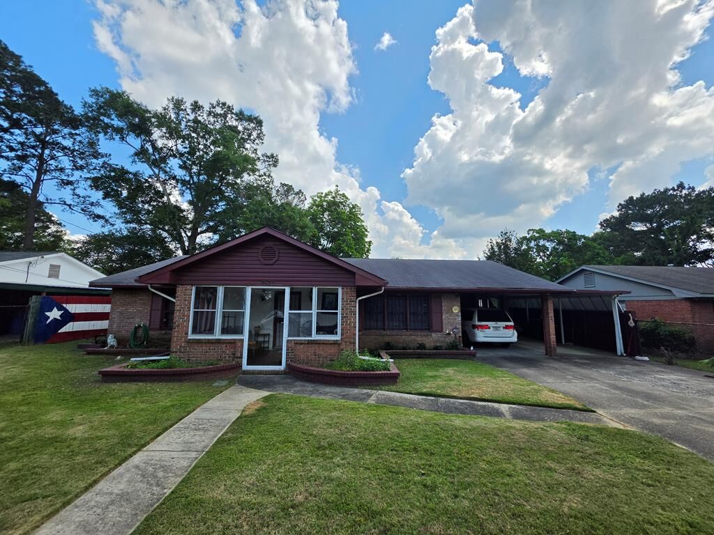 Property Photo: 2854 Luckie Street GA 31903
