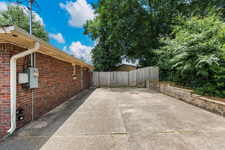 Property Photo:  5 Neassie Court  GA 31909 