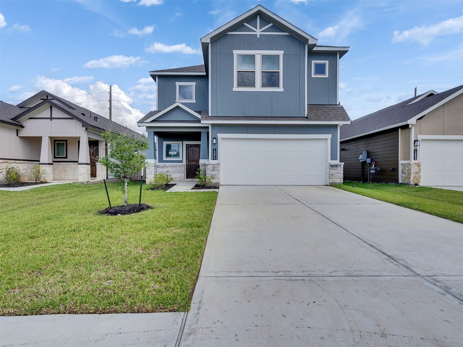 Property Photo: 1206 Elsinore Drive TX 77583