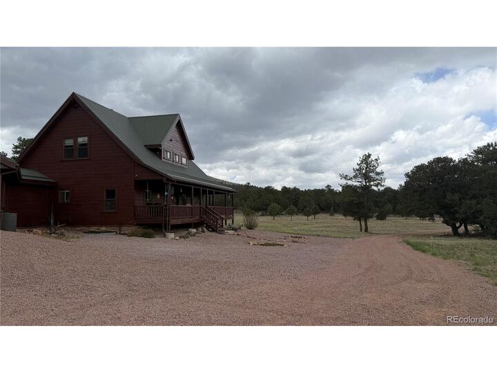 Property Photo:  320 Cody Park Rd  CO 81223 