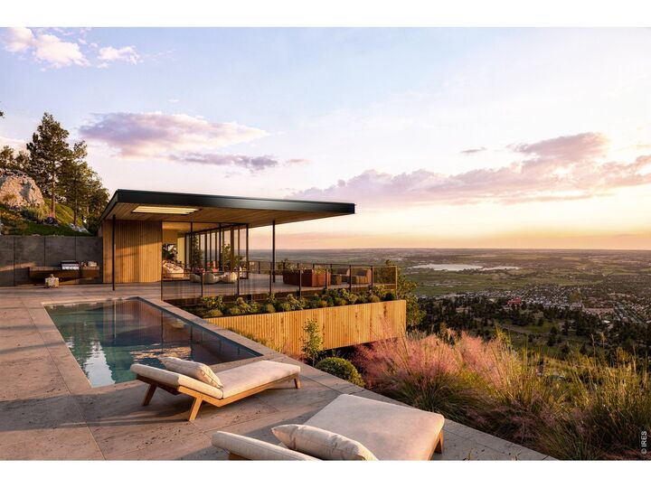 Property Photo: 634 Fountaintree Ln CO 80304