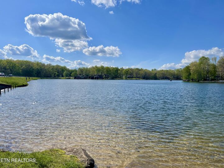 Property Photo:  111 Rutgers Circle  TN 38558 