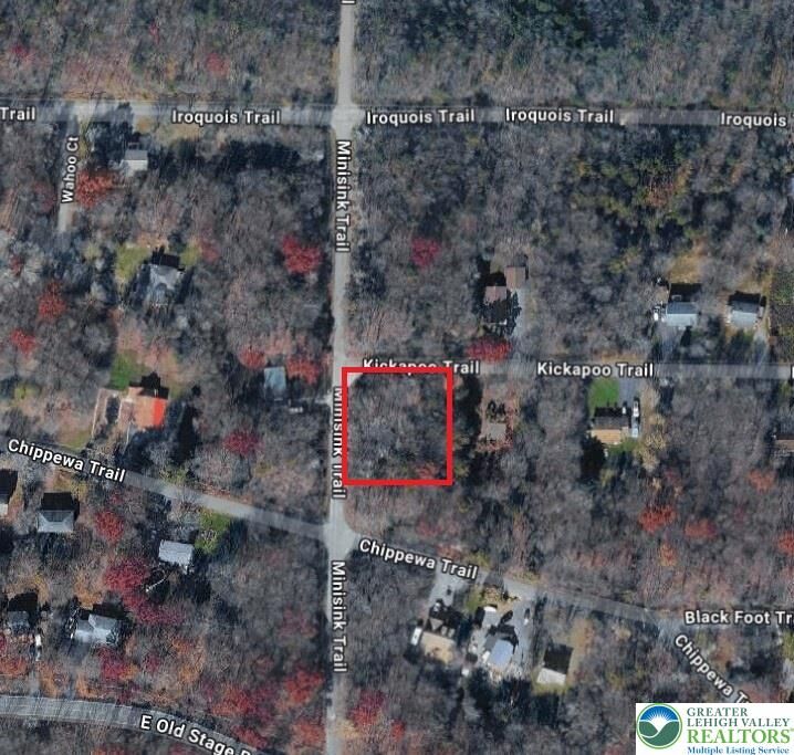 Property Photo: 2 Kickapoo Trail PA 18210