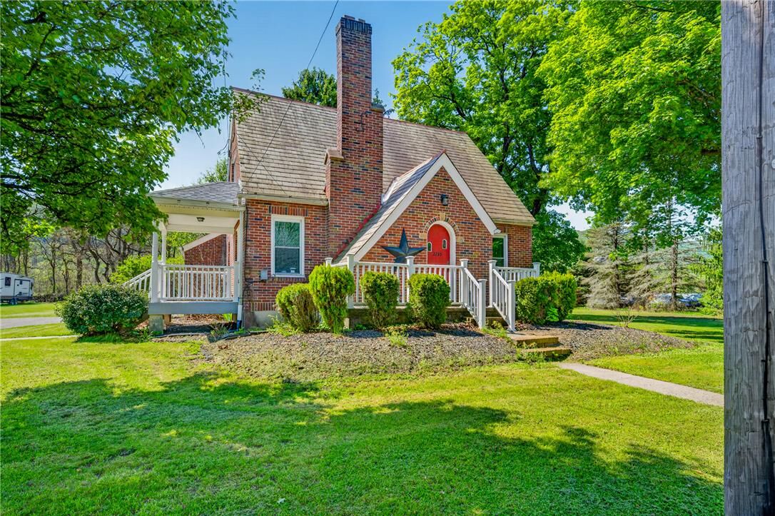 Property Photo:  2735 Little Gap Road  PA 18071 