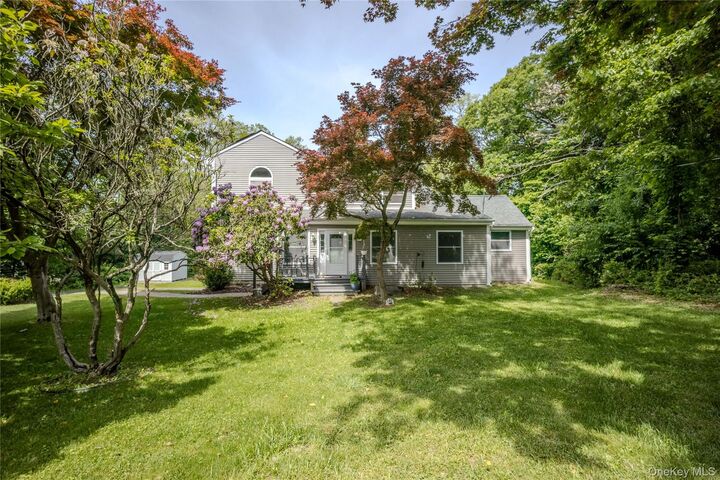 Property Photo:  35 Cottam Hill Road  NY 12590 