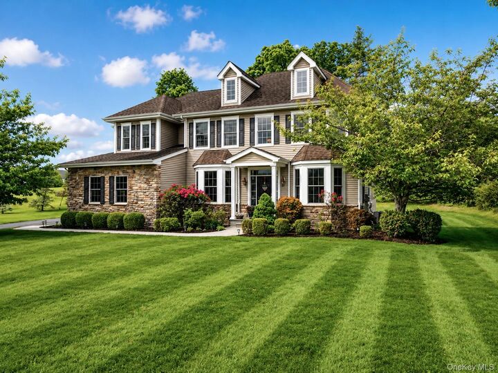 Property Photo:  84 Mansion Ridge Boulevard  NY 10950 