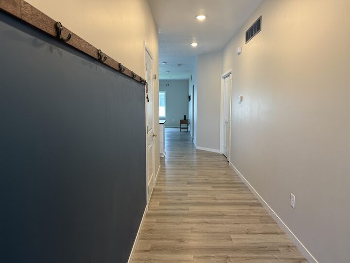 Property Photo:  3509 Hummingbird Dr  NE 69101 