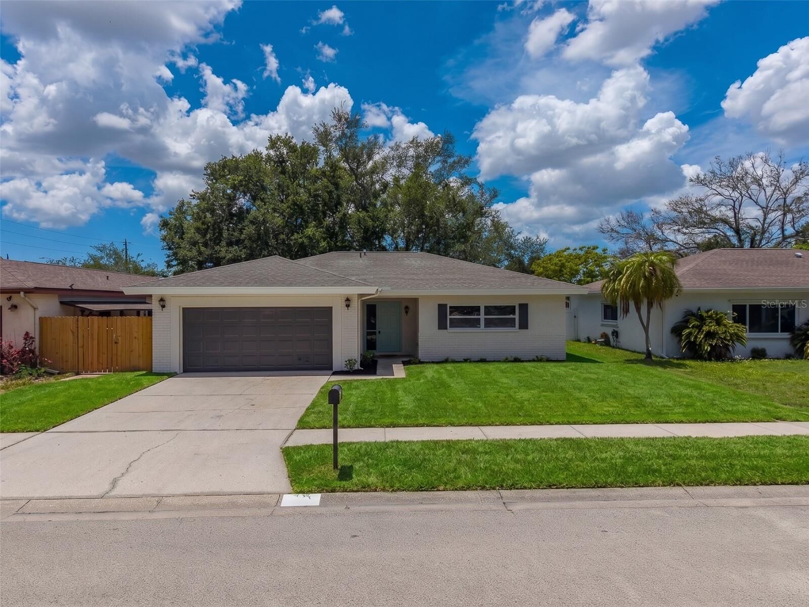 Property Photo:  11818 69th Way  FL 33773 