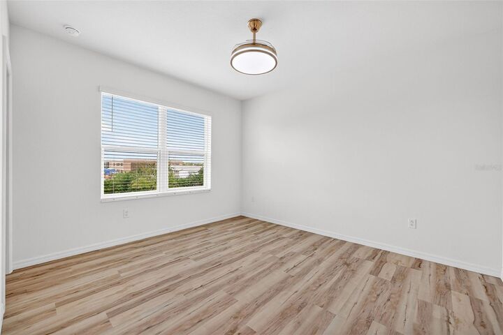 Property Photo: 8667 Canyon Creek Trail FL 34219