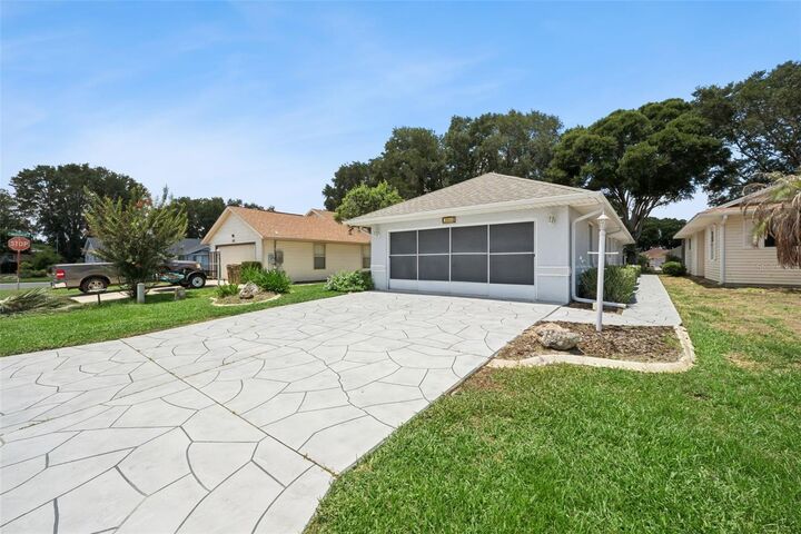 Property Photo:  5503 Laver Street  FL 34748 