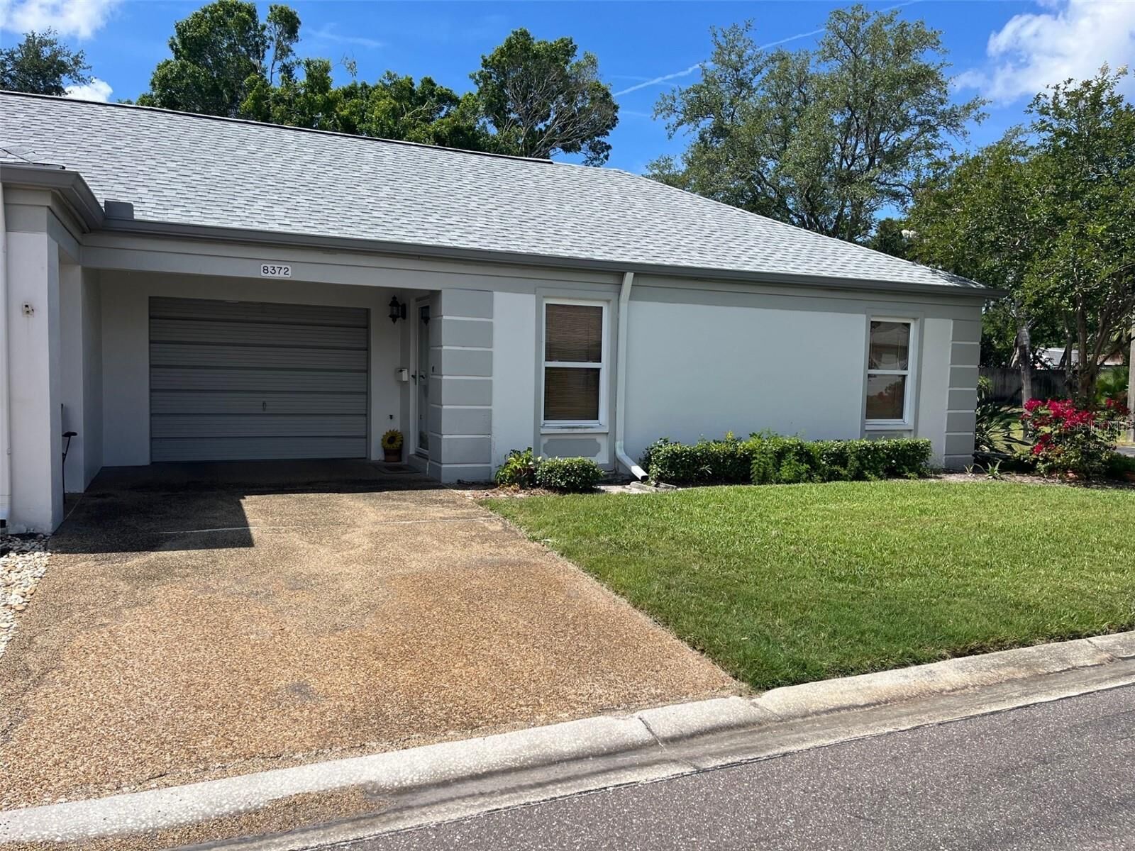 Property Photo:  8372 Candlewood Road  FL 33777 