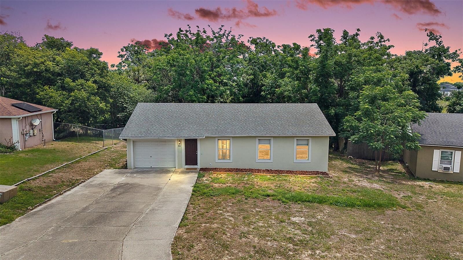 Property Photo:  36 Bay Ridge Loop  FL 34753 