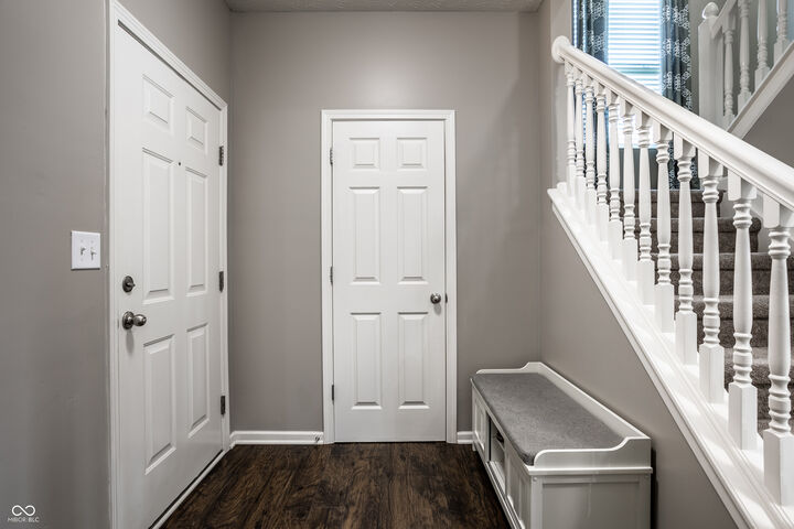 Property Photo: 3701 White Cliff Way IN 46075