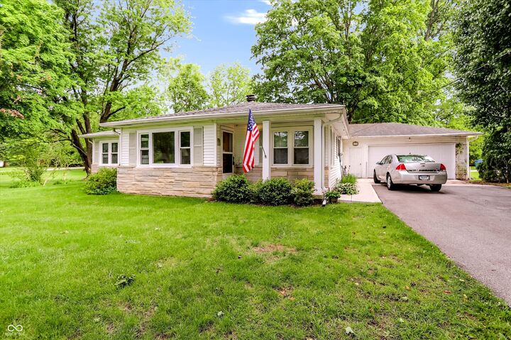Property Photo:  1225 E 105th Street  IN 46280 